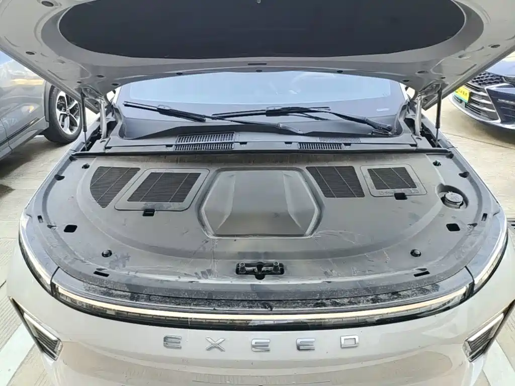 Exeed Exlantix ET 2024 2024 Extended Range 240 Ultra AWD