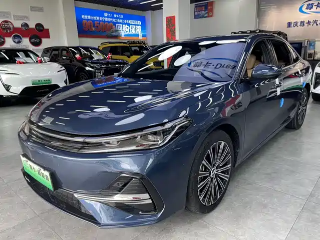Geely Galaxy A7 2025 EM-i