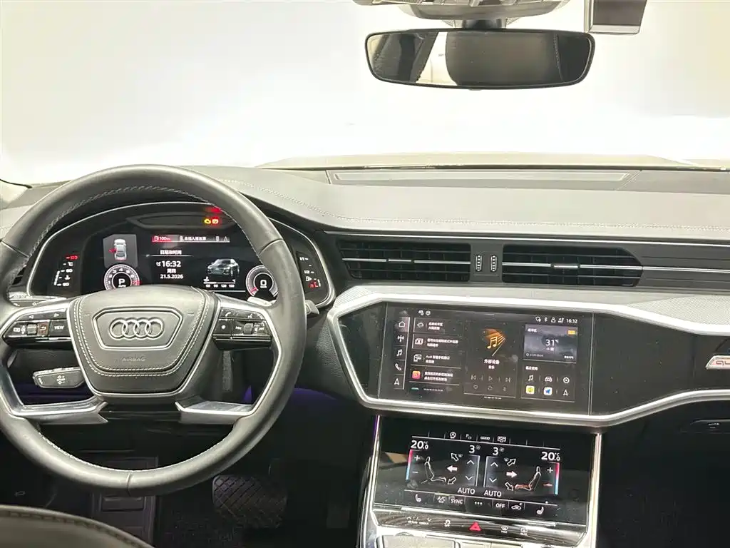 AUDI A7L
