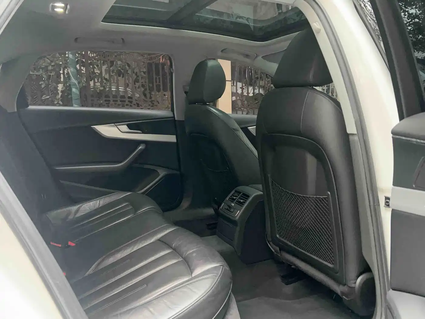 Audi A4L 2018 30th Anniversary 40 TFSI Fashion фото 10