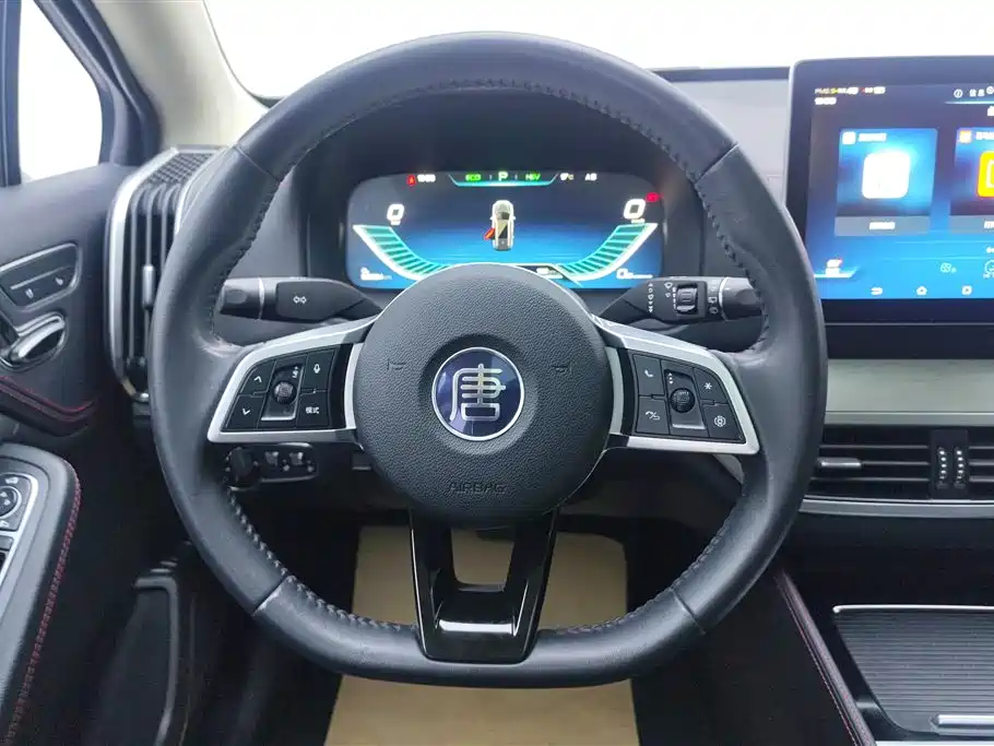 BYD Tang New Energy 2018 DM 2.0T Full-time 4WD Smart Connect Creation Edition 5-seater China V фото 15