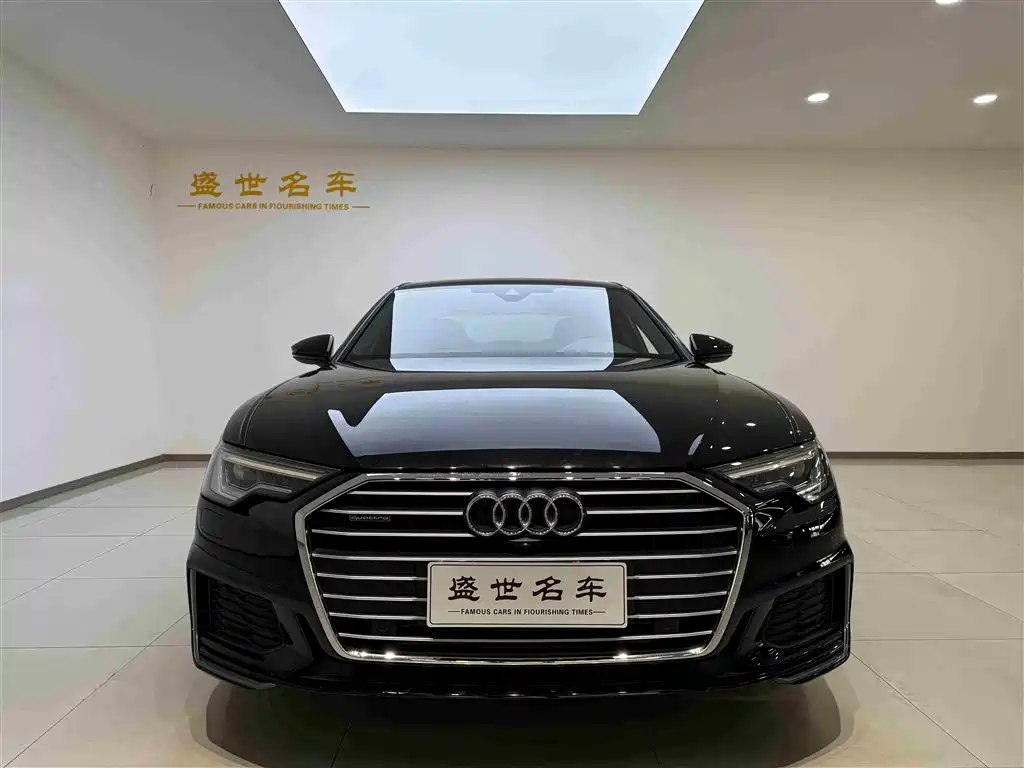 Audi A6L 2021 45 TFSI Exclusive Sport фото 2