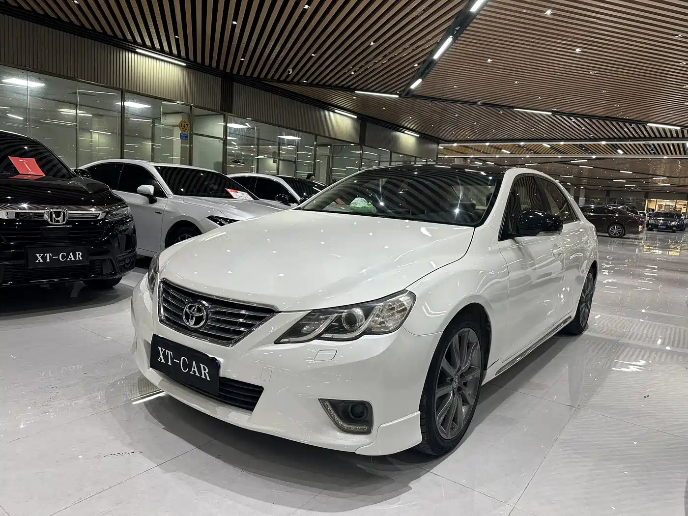 Toyota Reiz 2012 2.5V Grace Elite Styling Edition
