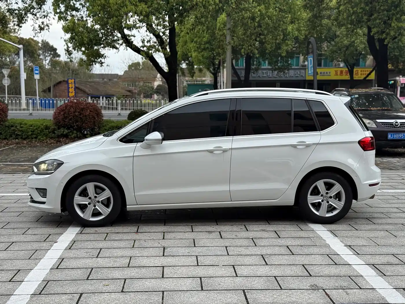 Volkswagen Golf (Import) 2015 1.4TSI Sportsvan фото 9