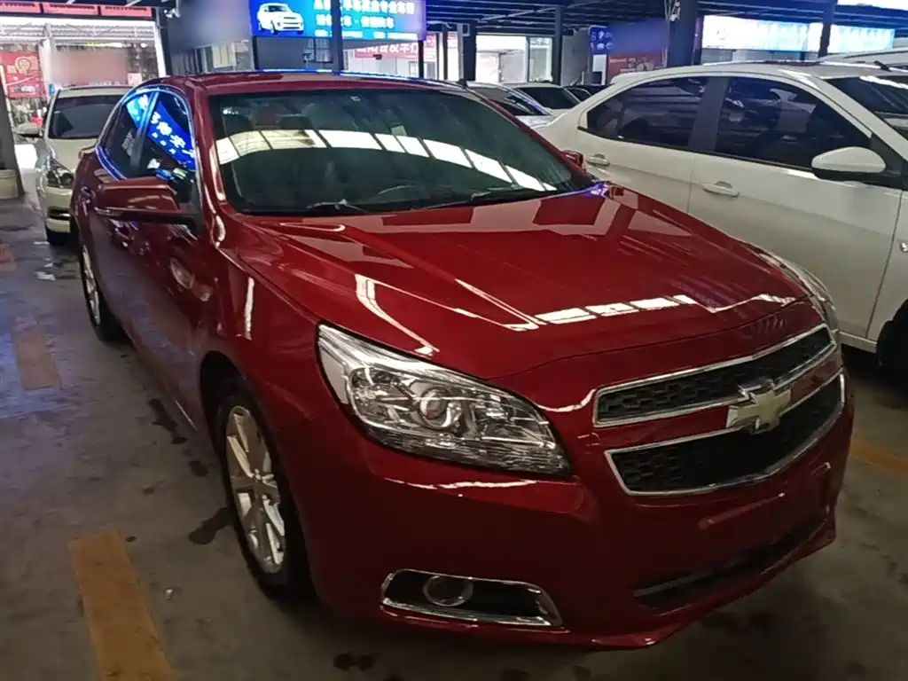 Chevrolet Malibu 2013 2.0L Automatic Luxury Edition фото 4