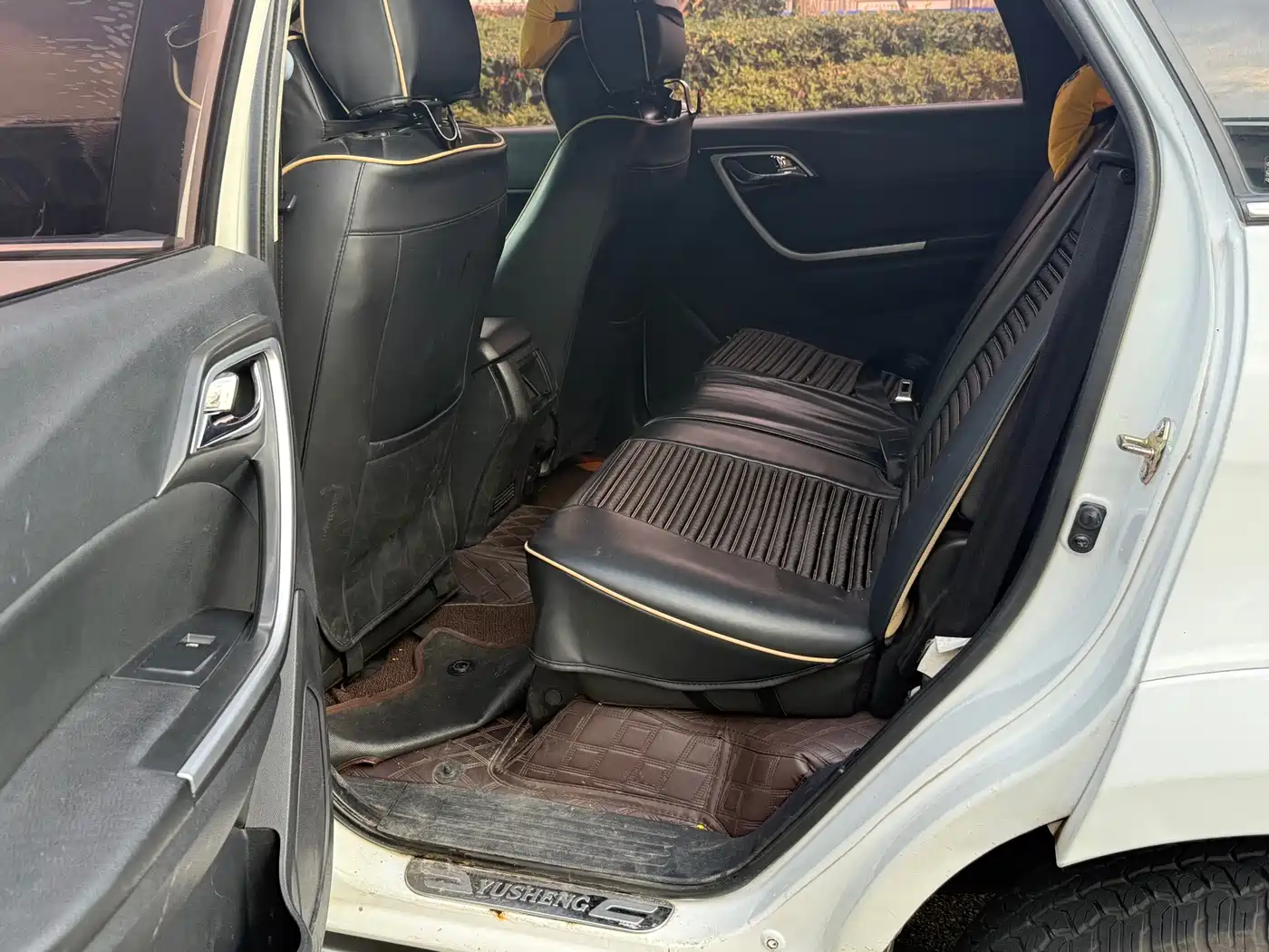 Jiangling Yusheng S350 2014 2013 2.4T Automatic 4WD Diesel Premium Luxury 5-seater