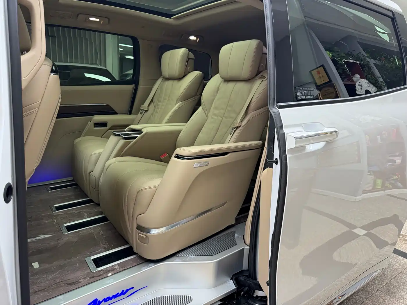 Buick Century 2023 2.0T 7-seater Premium фото 21