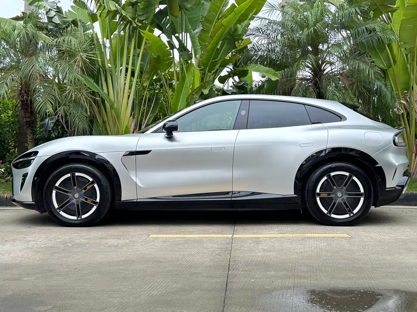 Xiaomi Auto Xiaomi YU7 2025 Extended Range AWD Pro фото 3
