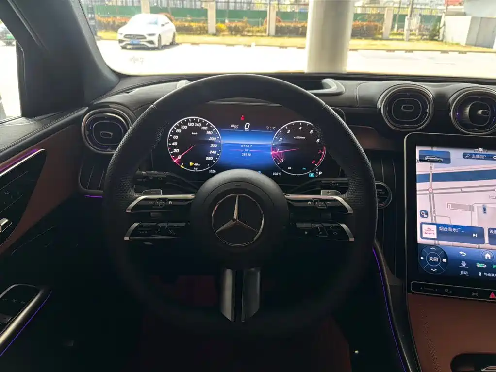 Mercedes-Benz GLC 2024 GLC 260 L 4MATIC Luxury 5-seater фото 9