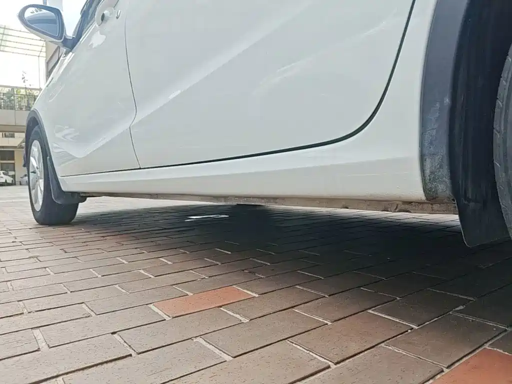 Baojun 310W 2018 2017 1.5L Manual Fashion Edition (China V)