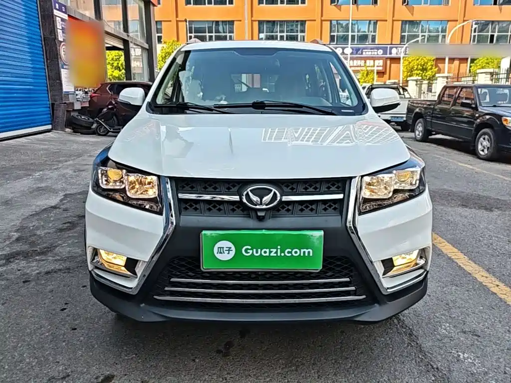 BAIC Huansu S3 2017 2016 S3L 1.5L Manual Premium
