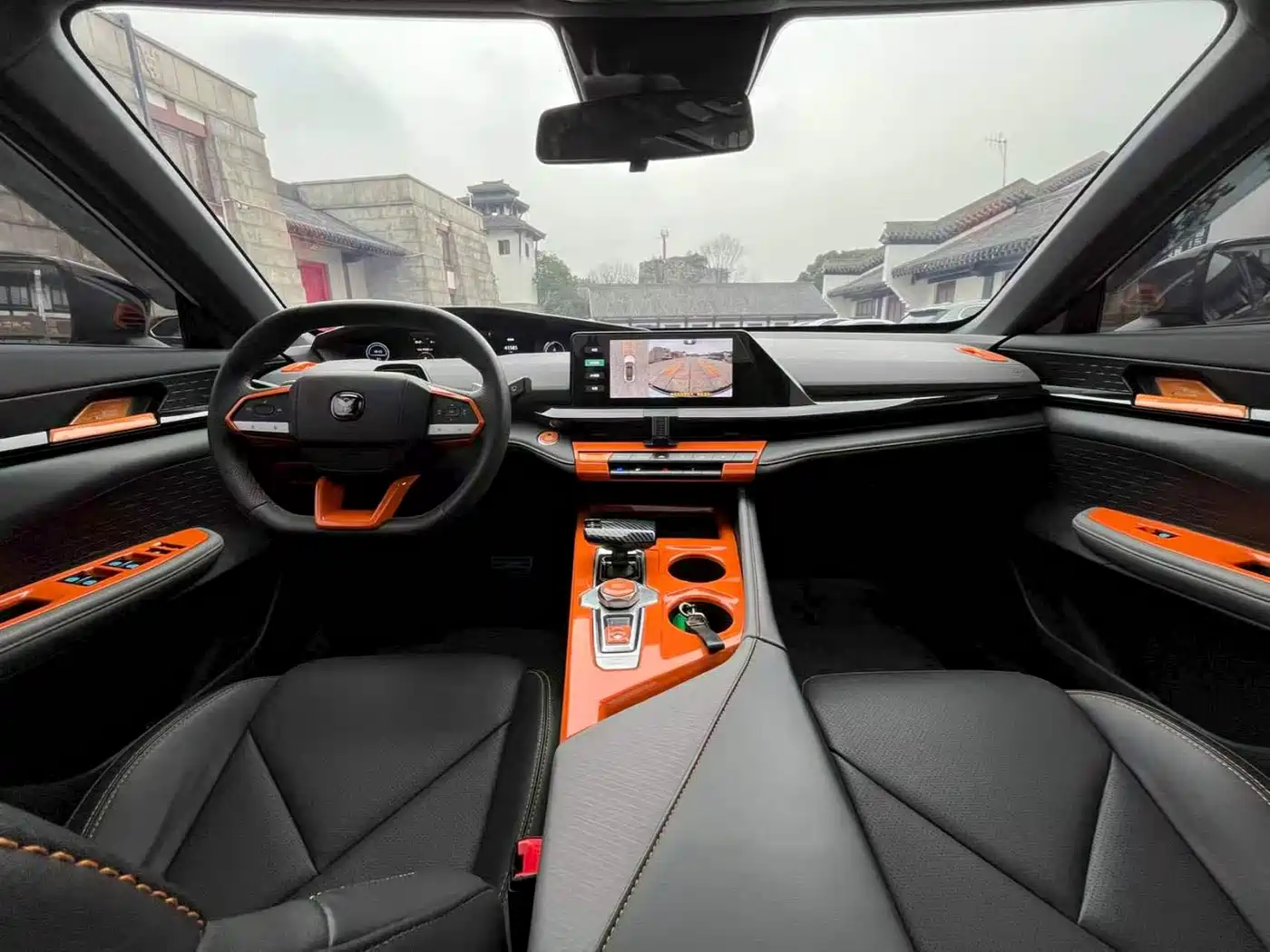 CHANGAN UNI-V