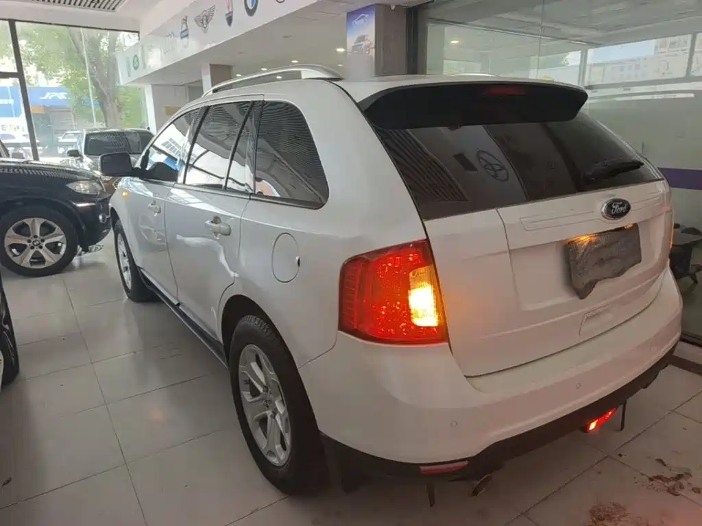 Ford Edge (Import) 2015 2012 2.0T Elite Sunroof Edition