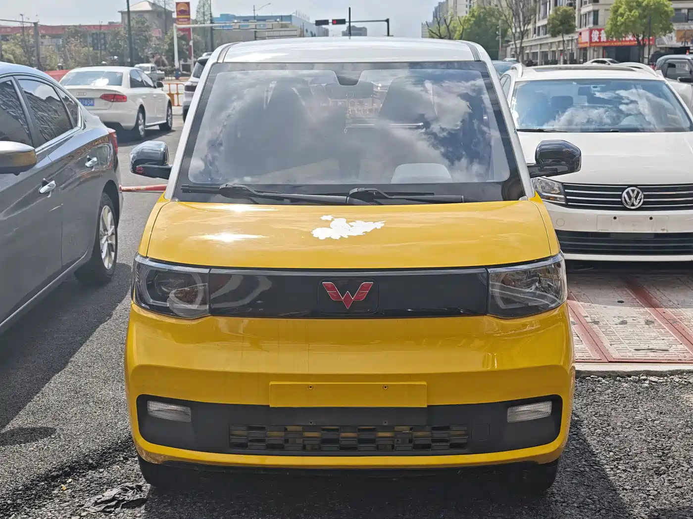 WULING AUTOMOBILE HONGGUANG MINIEV