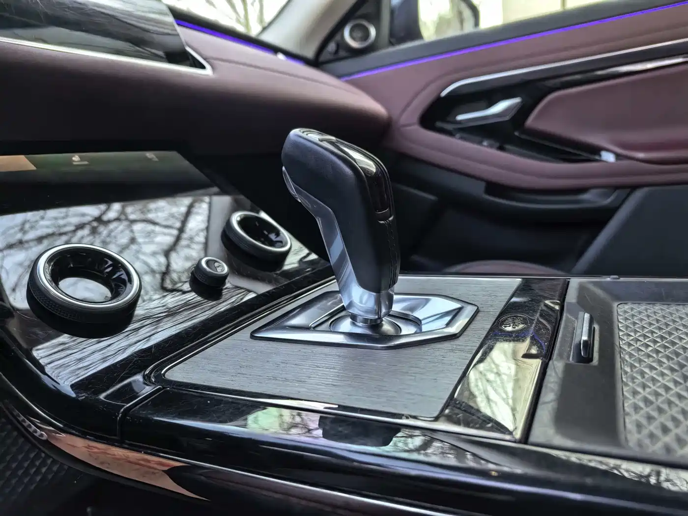 LAND ROVER RANGE ROVER AURORA