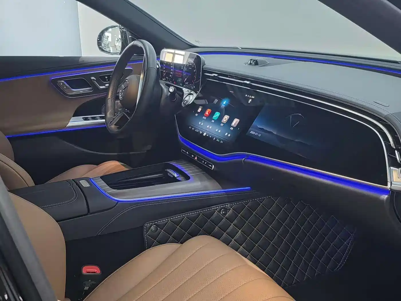 Mercedes-Benz E-Class 2025 E 300 L Luxury фото 7