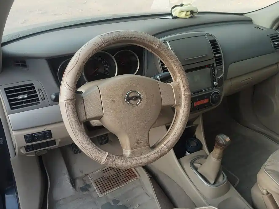 صورة 12 - Nissan Sylphy