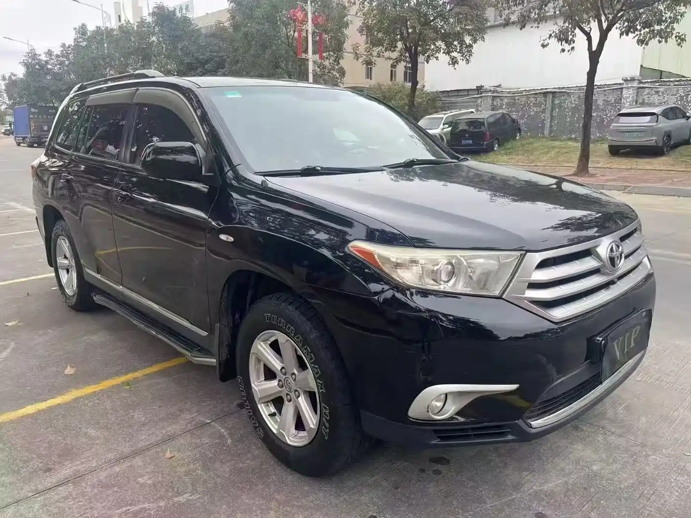Toyota Highlander 2012 2.7L 2WD 7-Seat Elite фото 3