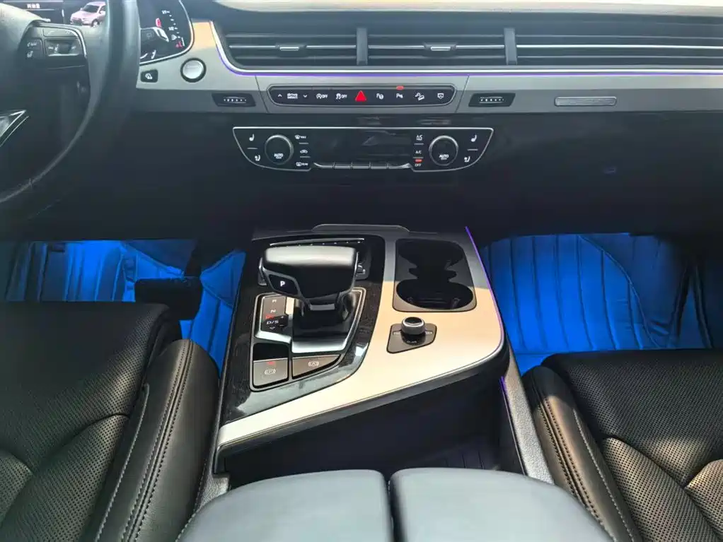 Audi Q7 2018 45 TFSI Premium фото 6