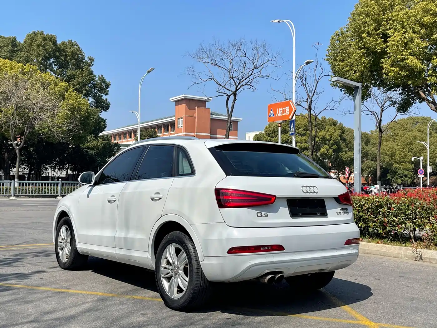 Audi Q3 2013 35 TFSI Comfort фото 6