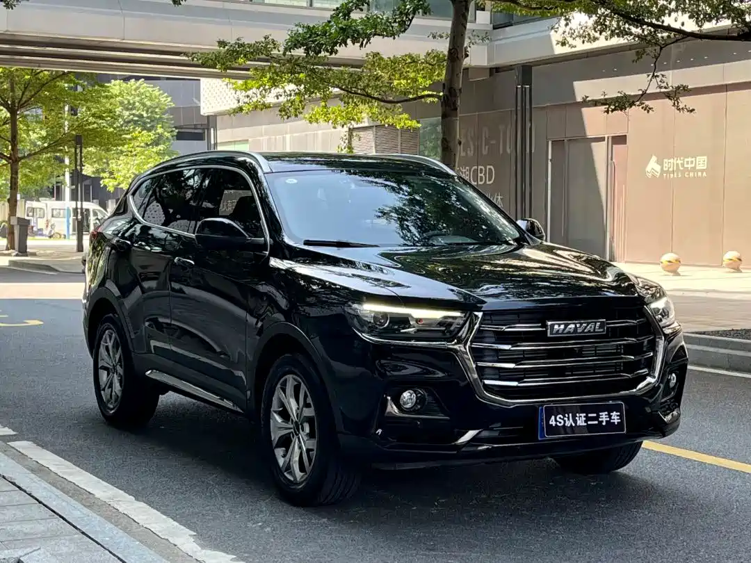 Photo 3 - Haval H6