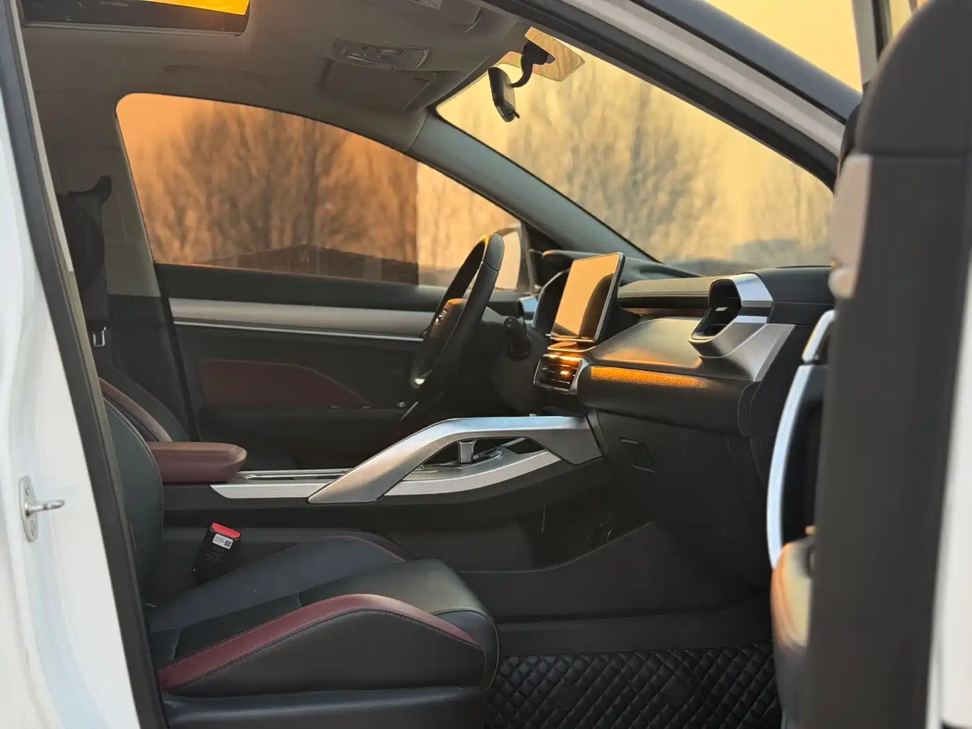 GEELY AUTOMOBILE BINYUE