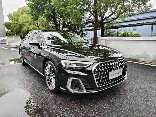 Audi A8, фото 3