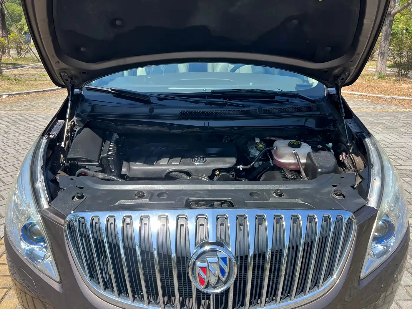Buick GL8 2013 2.4L CT Luxury Business Comfort Edition фото 18