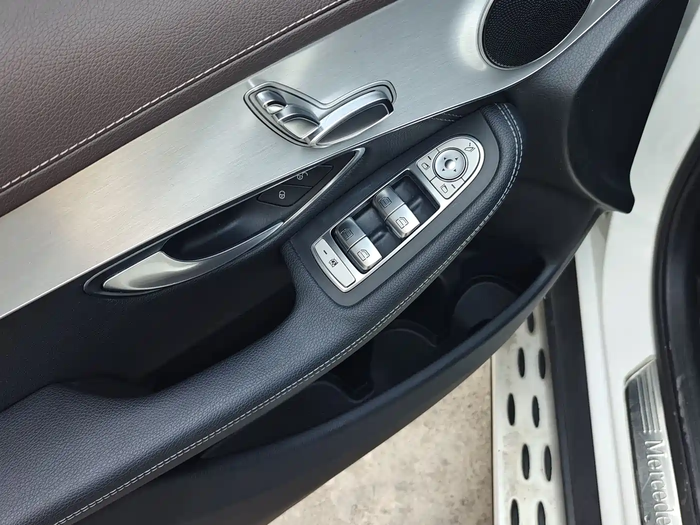 Mercedes-Benz GLC 2018 Facelift GLC 200 4MATIC фото 8