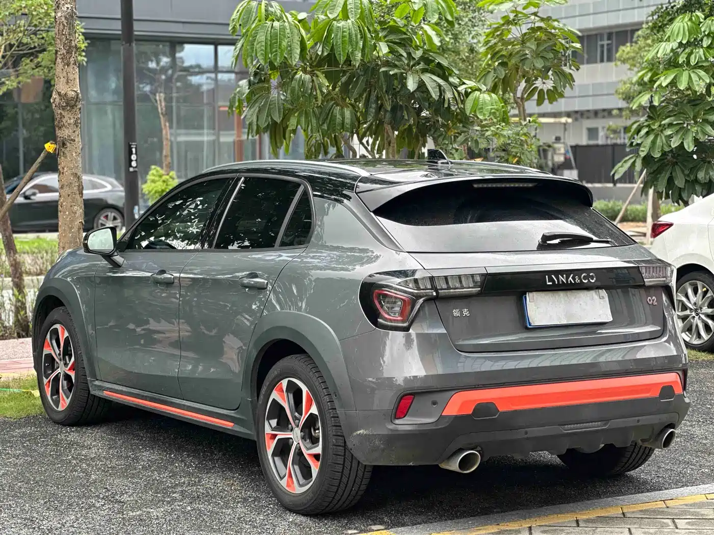 Lynk & Co 02 2018 Model 1.5T DCT 2WD Yao Pro Edition China V фото 13