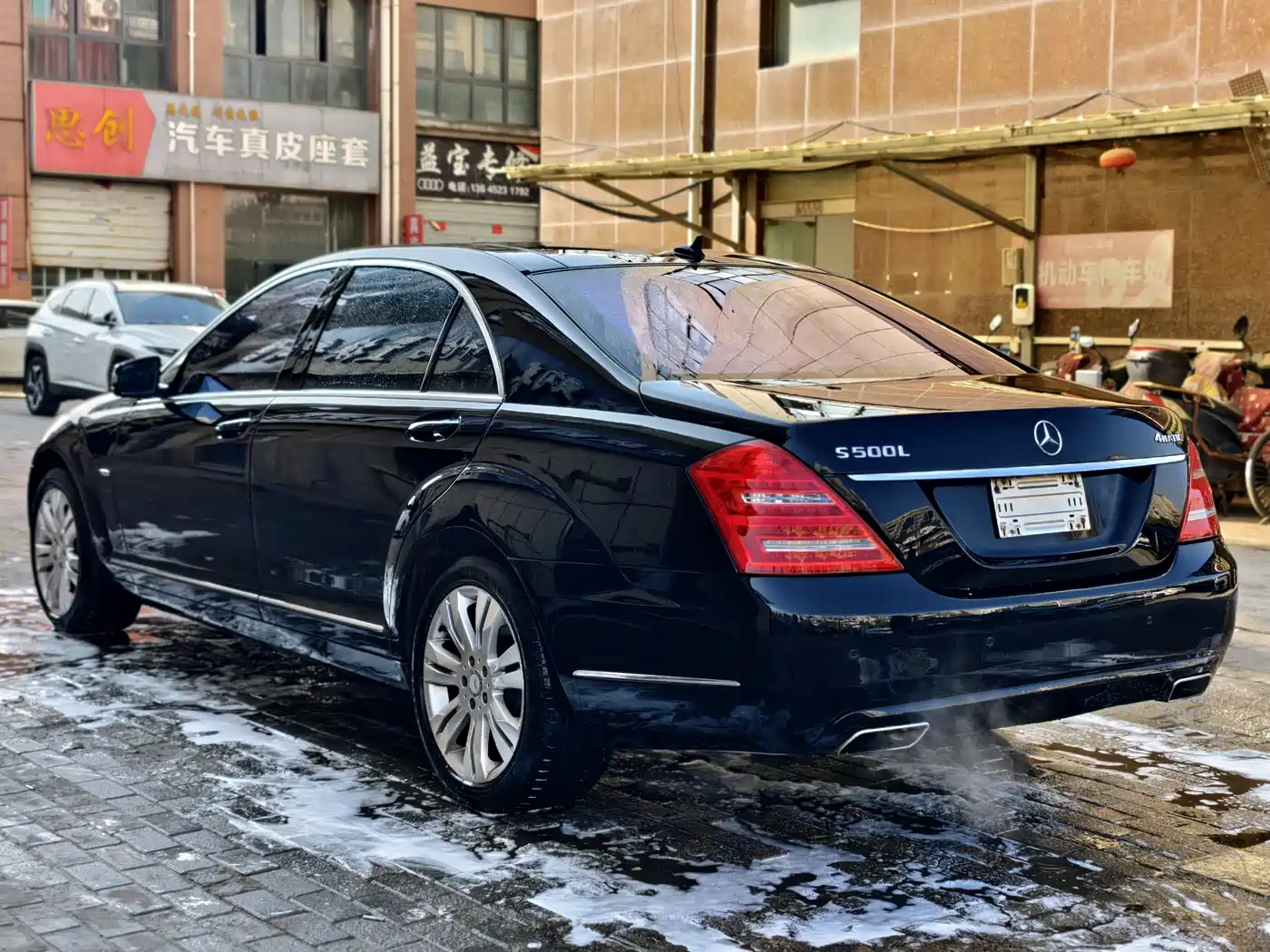 Mercedes-Benz S-Class 2011 S 500 L CGI 4MATIC фото 4
