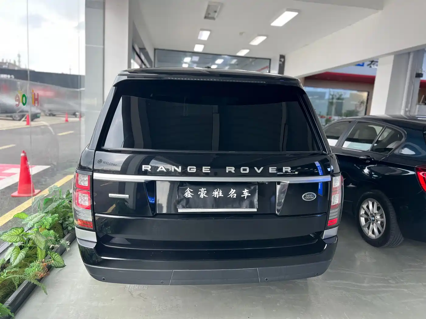 Фото 8 - Land Rover Range Rover