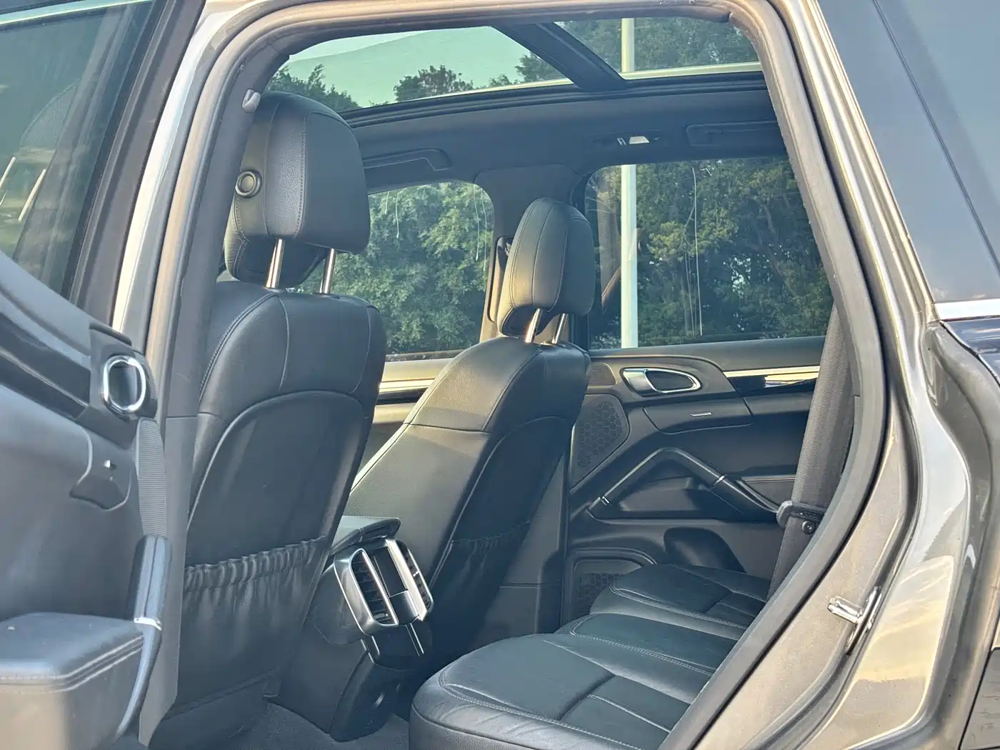 Porsche Cayenne 2011 Cayenne 3.0T фото 17
