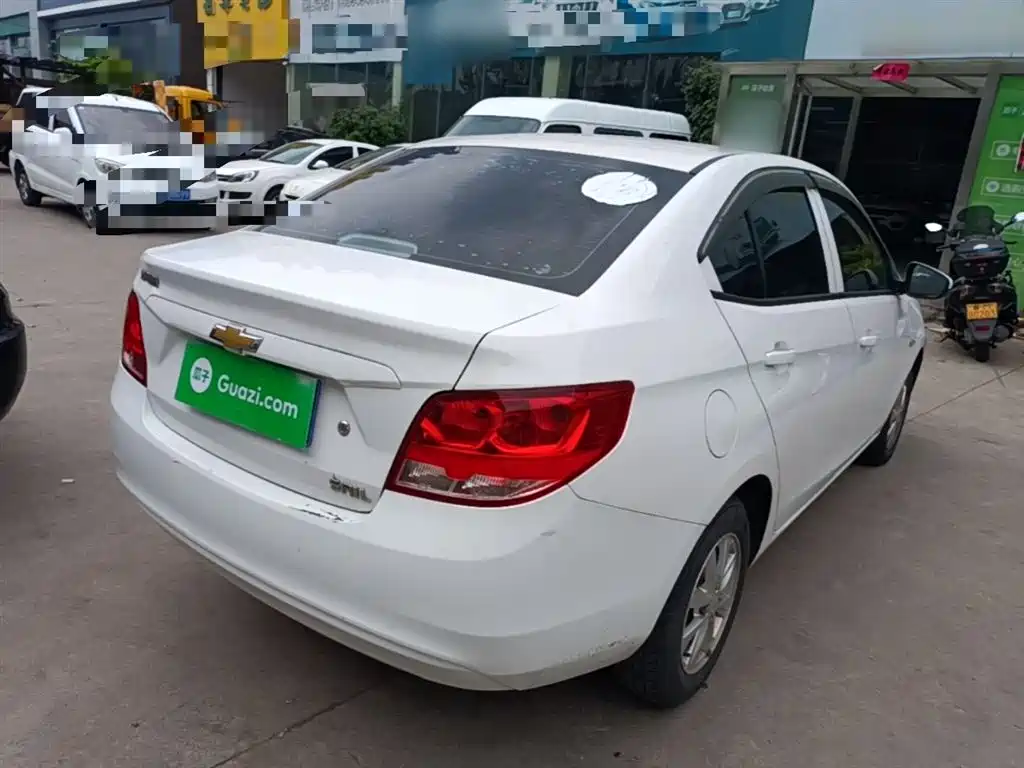 Chevrolet Sail 2016 Sail 3 1.3L Manual Comfort Sunroof Edition фото 7