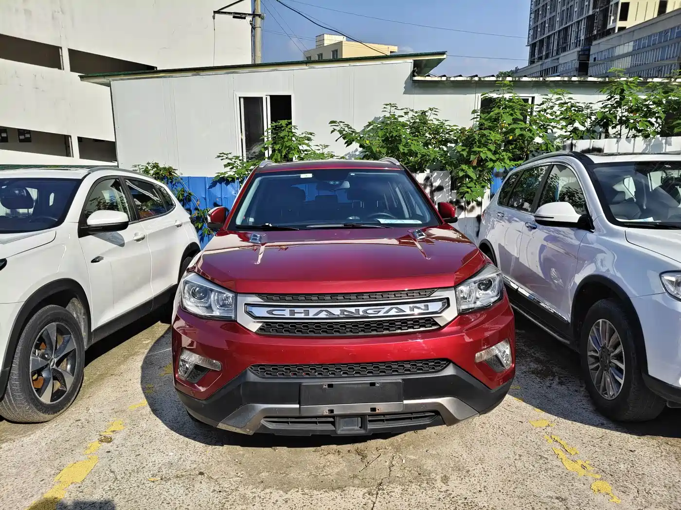 Фото 2 - Changan CS75