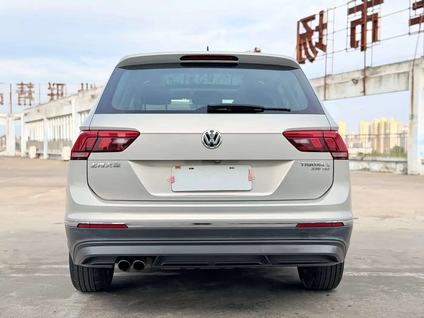 Volkswagen Tiguan L 2017 330TSI Automatic 2WD Luxury Edition фото 9