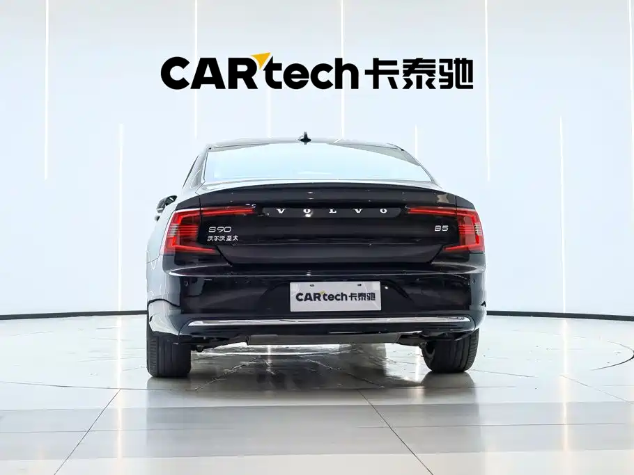 Volvo S90 2025 2025 B5 Zhiyi Luxury Edition