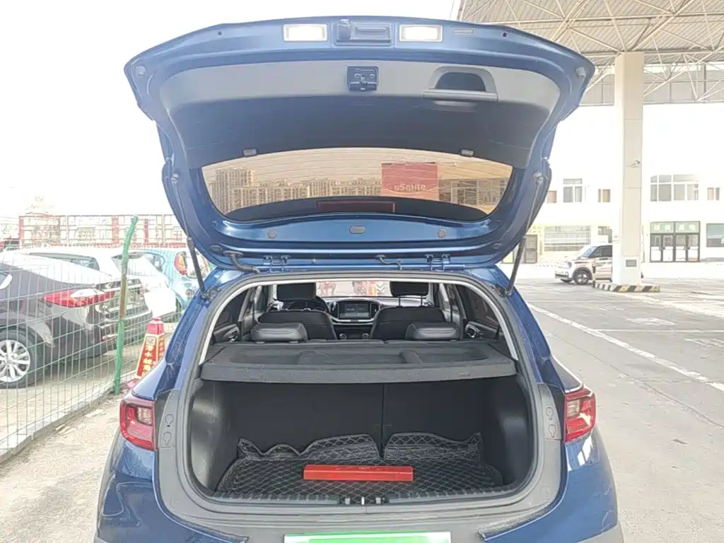 Photo 19 - Kia KX1