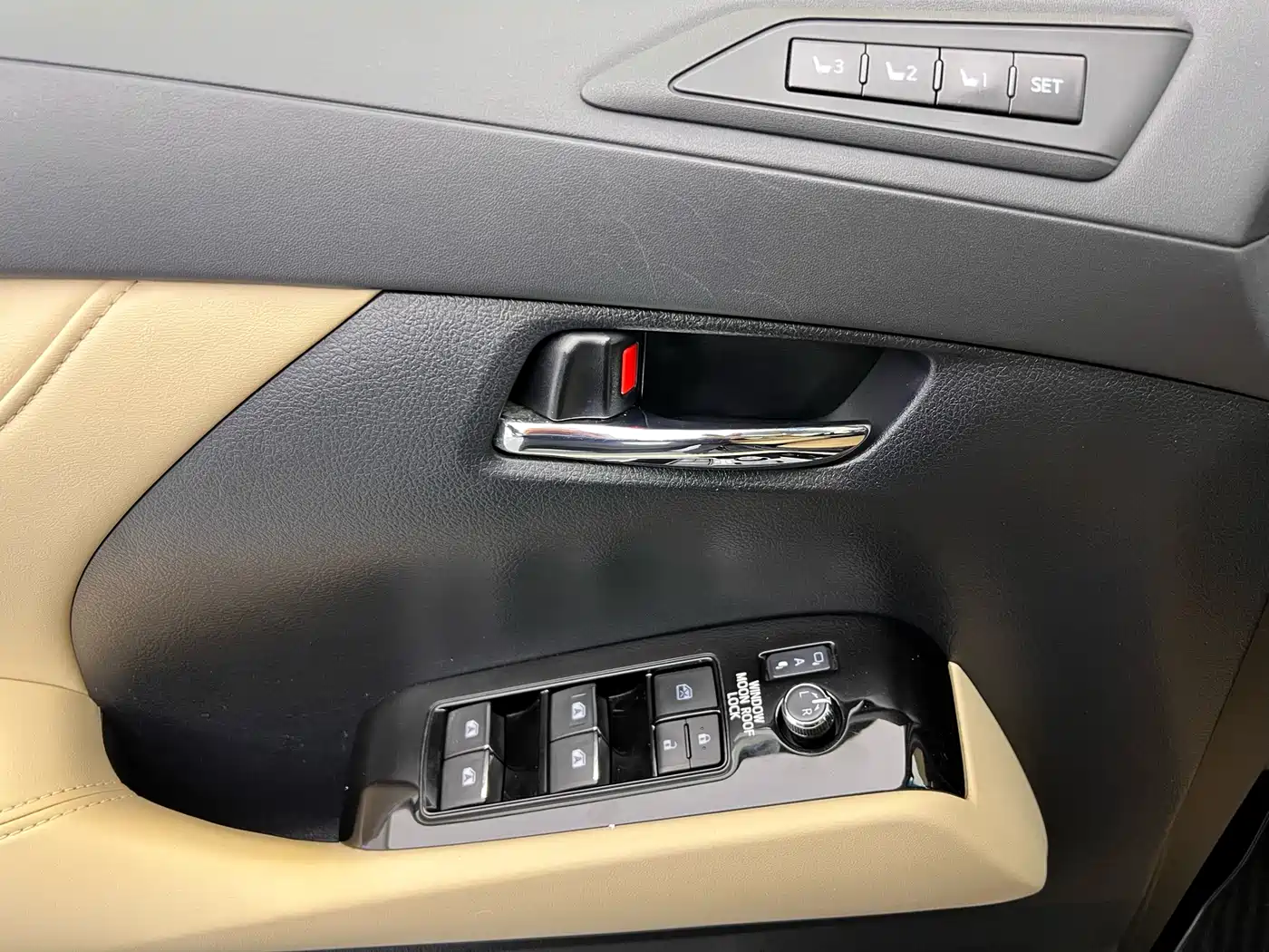 Toyota Alphard 2015 3.5L Luxury Edition фото 5
