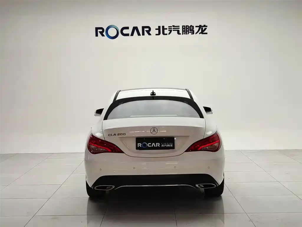 Mercedes-Benz CLA (Import) 2017 CLA 200 Dynamic фото 2