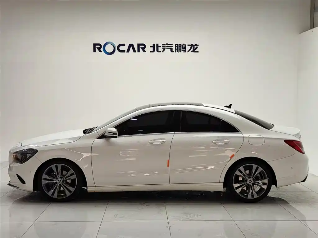 Mercedes-Benz CLA (Import) 2017 CLA 200 Dynamic фото 5