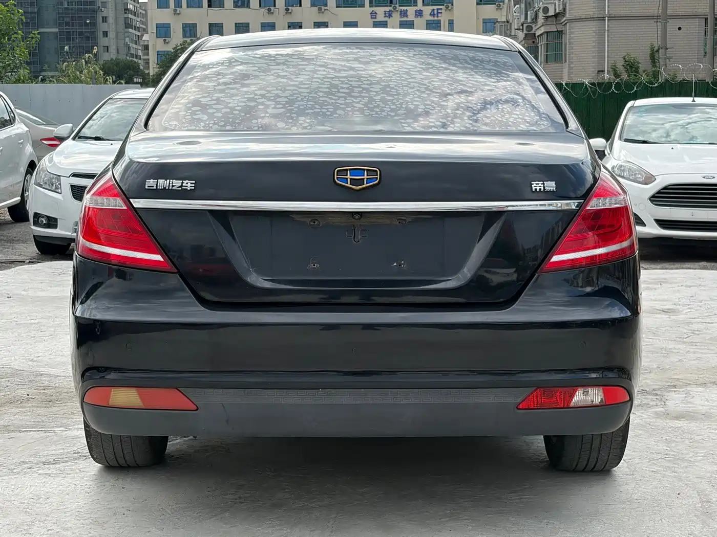 Geely Emgrand 2016 2015 Sedan 1.5L Manual Upward Edition