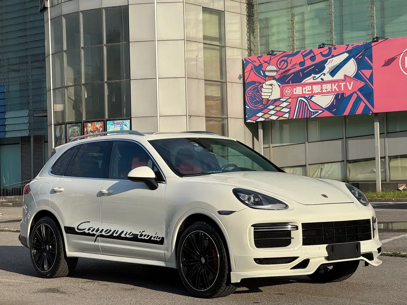 Porsche Cayenne 2011 Cayenne Turbo 4.8T фото 3