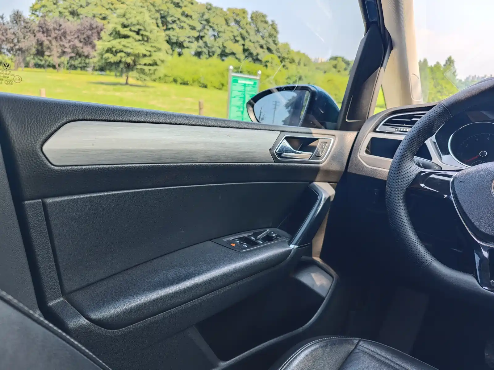 Photo 16 - Volkswagen Touran