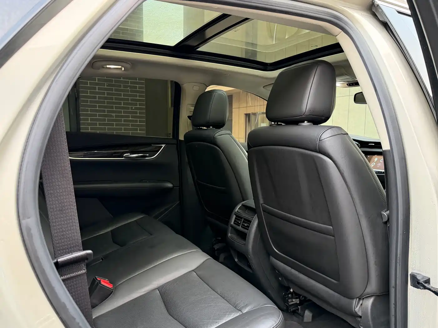 Cadillac XT5 2016 25T Luxury Model фото 9