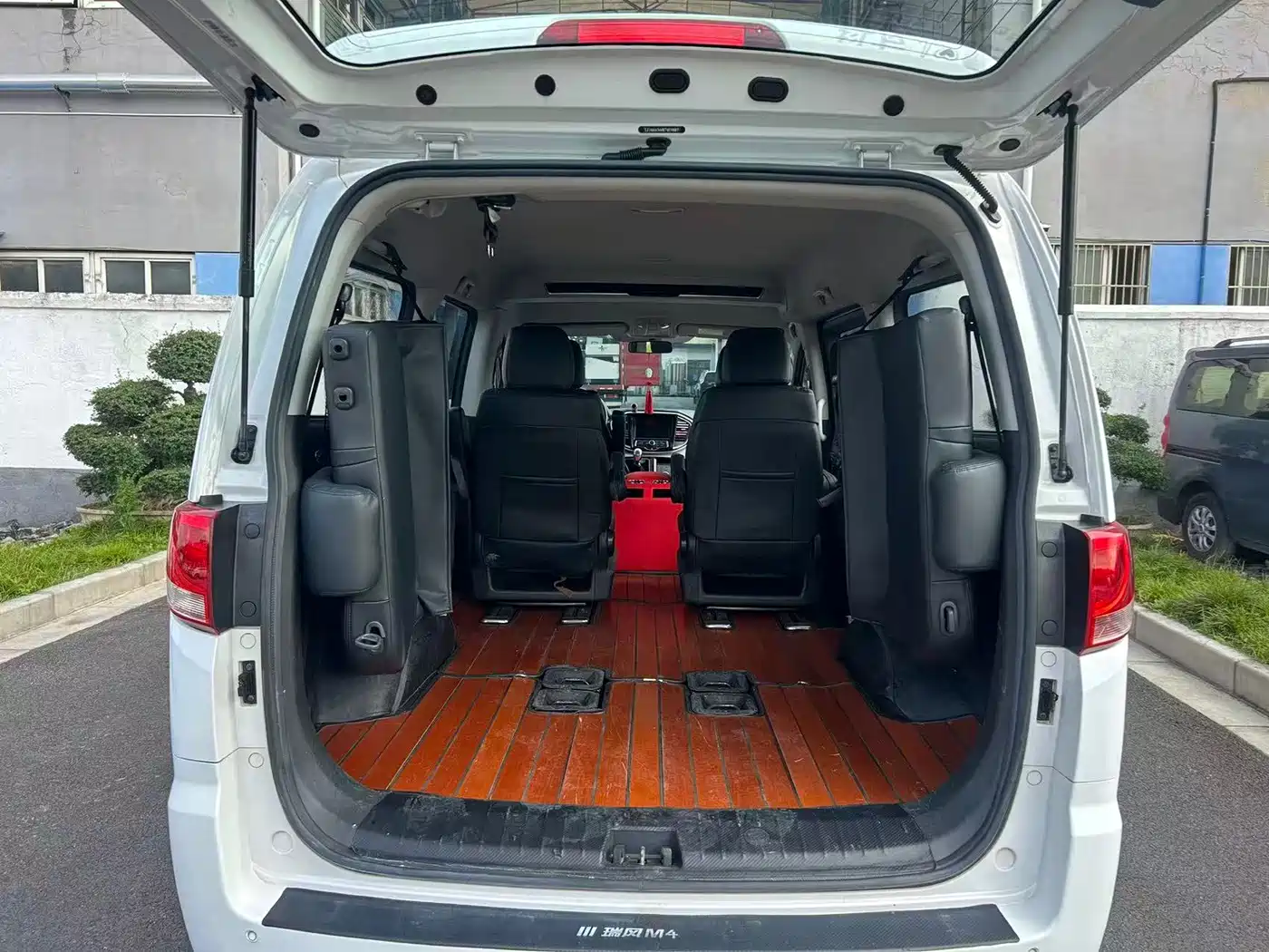 JAC Refine Refine M4 2019 2019 Business Travel Series 1.5T Manual Hybrid Business