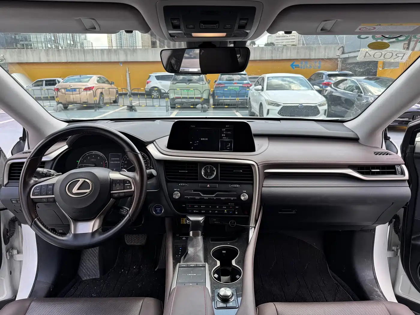 Фото 5 - Lexus RX