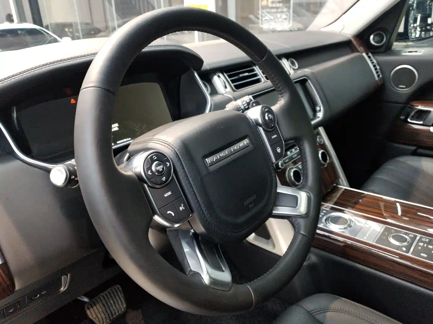 Land Rover Range Rover 2016 3.0 SC V6 Vogue фото 17