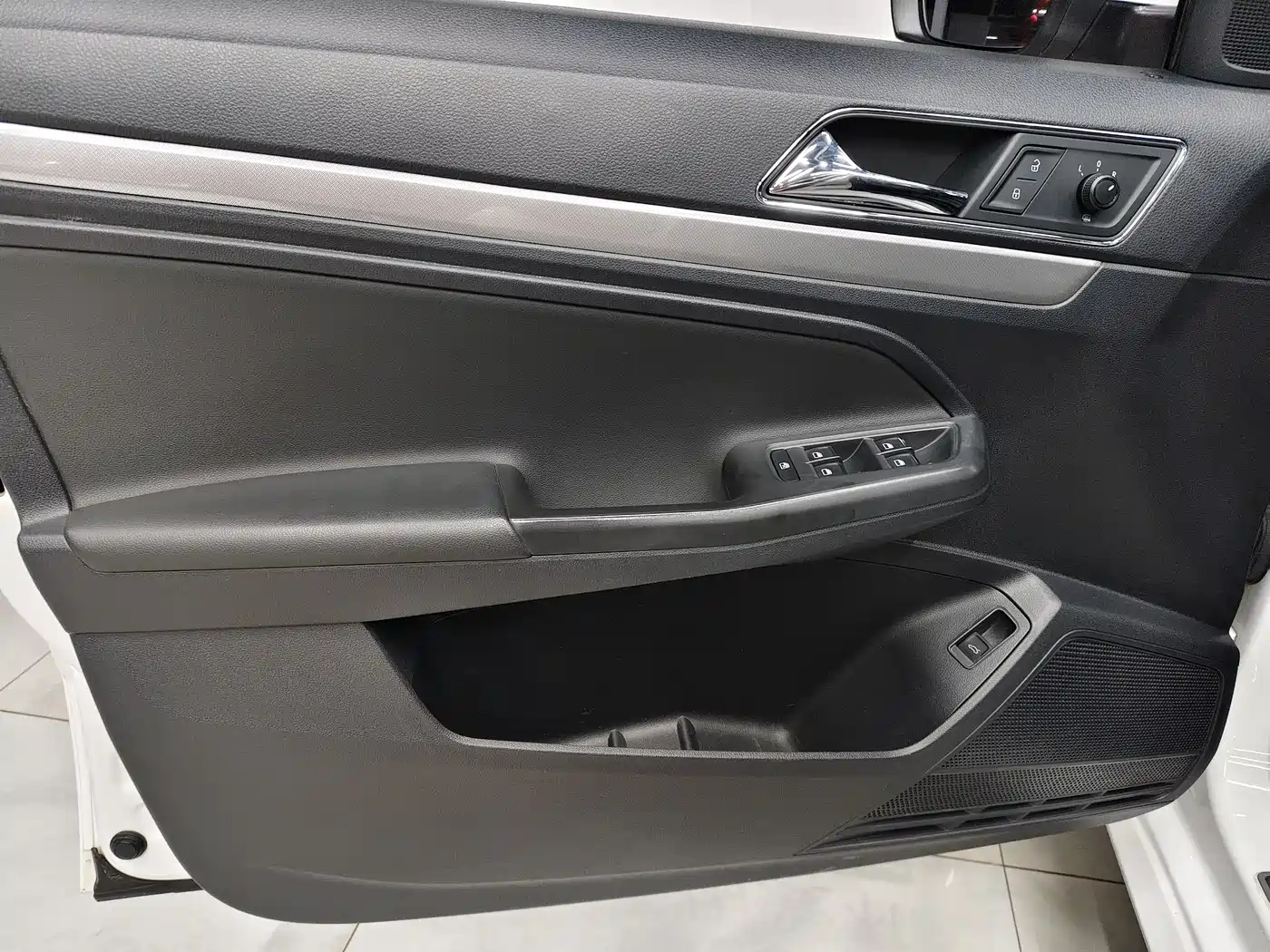 Volkswagen Lavida 2018 Classic 1.5L Automatic Comfort China VI фото 14