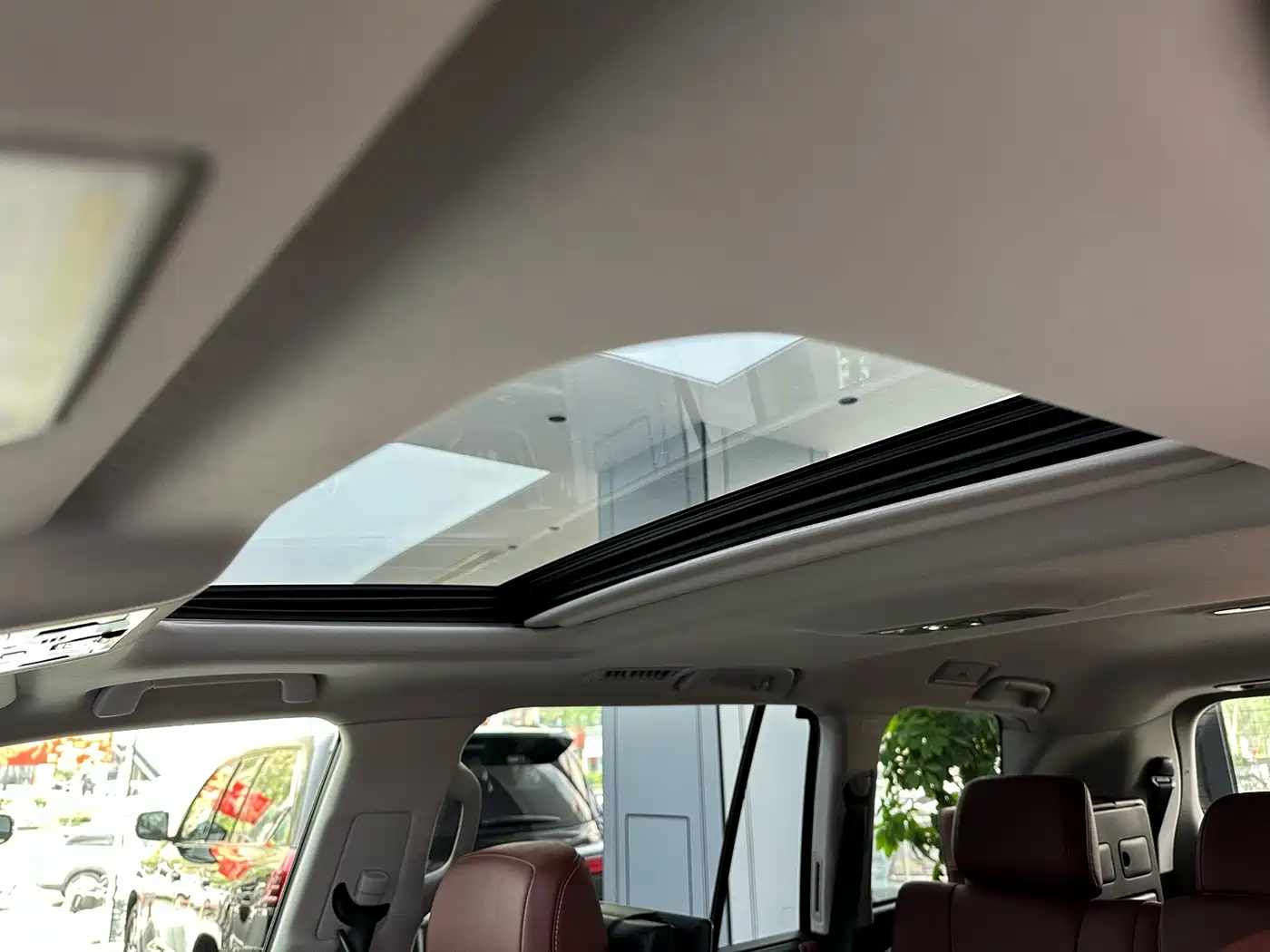 Lexus LX 2017 570 Prestige Luxury фото 12